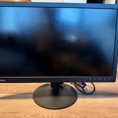 【取りに来て頂ける方】Lenovo モニターの画像