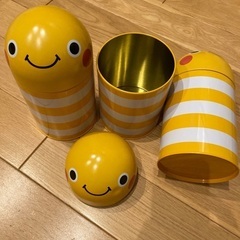 缶