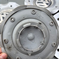 Volkswagen ホイールキャップ 4個セットの画像