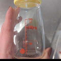 哺乳瓶 200ml 120ml ブラシ付き　ピジョン　母乳実感　スリムタイプの画像