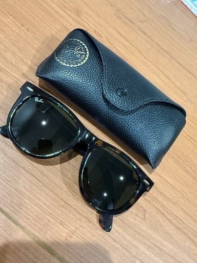 レイバン　サングラス　9000円