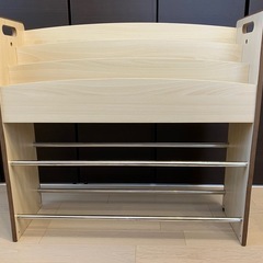 絵本棚　本棚　の画像