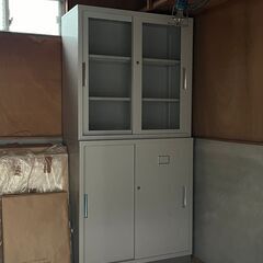 【美品】事務棚　オフィス棚（２段に分解可能）