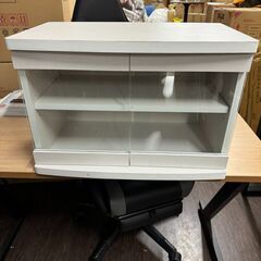 在庫処分　在庫要確認　ガラス付き収納棚　高さ３種類の画像