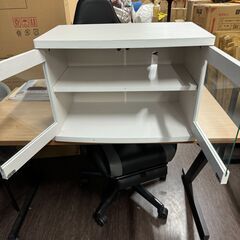 在庫処分　在庫要確認　ガラス付き収納棚　高さ３種類の画像