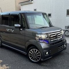 ホンダ N Box カスタム GターボLパッケージ 距離2万です...