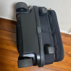 お取引者決定しました！　キャリーケース　機内持ち込み可能サイズの画像
