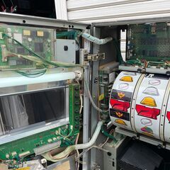 ★動作〇★ パチスロ 実機 ラスター MSガンダム 4号機 コイン機 ドアキー 設定キー 家庭用電源可の画像