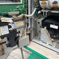 ★動作〇★ パチスロ 実機 ラスター MSガンダム 4号機 コイン機 ドアキー 設定キー 家庭用電源可の画像