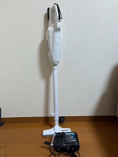 【取引中】コードレス掃除機