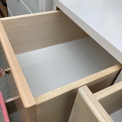 ローチェストの画像