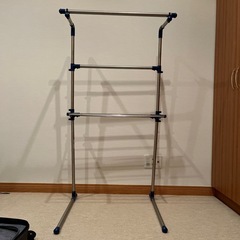 19日お昼までに取りに来ていただける方限定、洗濯物干しラック