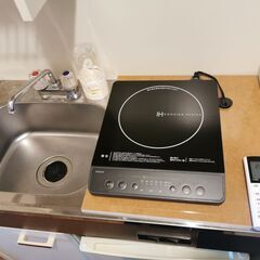１か月から契約OK。深江橋駅近く便利。隣：ライフ、１００円均一セリア、道向かい：業務スーパー、１F：コインランドリー、エアコンあり、インターネット完備 − 大阪府