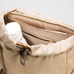  lululemon Wunderlust バックパック ミニ 14Lの画像