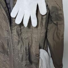 Mサイズ　丈長オリーブ色の薄手コートの画像