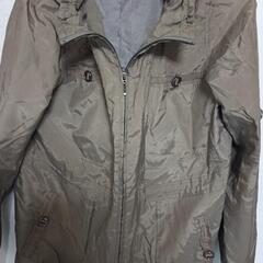 Mサイズ　丈長オリーブ色の薄手コート