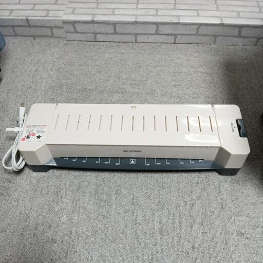 ラミネート　シーラー　パウチ　防水