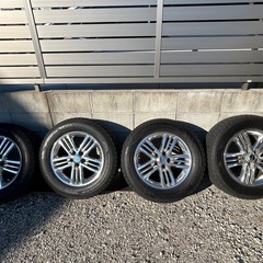 225/65R17 スタッドレスタイヤ　4本セット TOYO トーヨー　トランパス　ハリアー　の画像