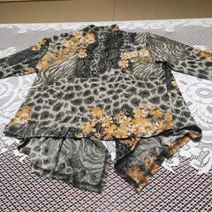 【美品】SONIA 花柄動物柄 長袖シャツの画像