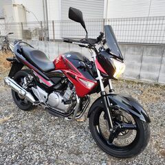 スズキ　GSR250　2015年モデル！　走行少なめ！　自賠責付！