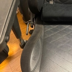 【受け渡し先決定】ゲーミングチェア　の画像