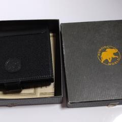 ハンティング・ワールド財布　（新品未使用）