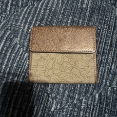 ウンガロ折りたたみ財布