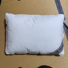 VADUUU 枕 安眠枕 人気の肩こり対策まくら
