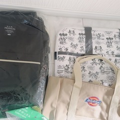 全部新品 バック お弁当箱などの画像