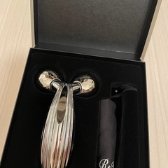 【美品】ReFaリファカラットレイ 美顔ローラー
