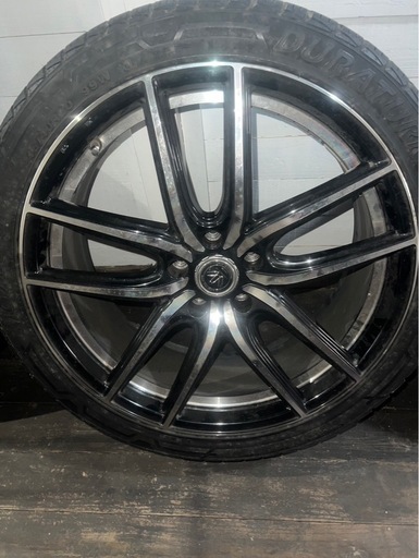 ロクサーニ 20インチホイール　タイヤセット