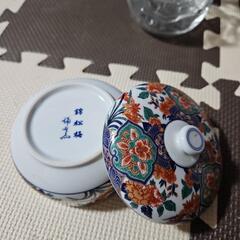 錦松梅、蓋付き小鉢、和食器の画像