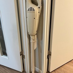 マキタ CL105D コードレス掃除機