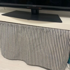 テレビ台　ホワイト