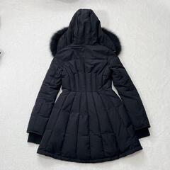 【超美品】BCBG ダウンコート 、ジャケット Sの画像