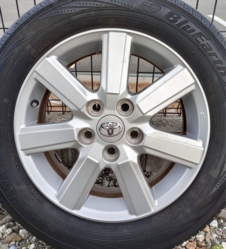 トヨタ・ノア純正アルミホイール16インチ→＊もう売れました＊