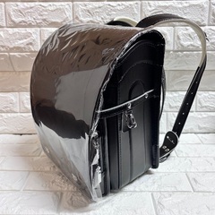 新品❤️ランドセル 黒 軽量 防水加工 自動ロック A4フラット...