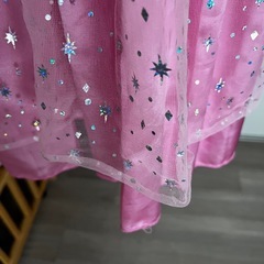 女の子用ドレスの画像