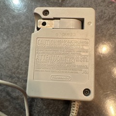 任天堂　ニンテンドー3DS LL シルバーXブラック　純正アダプター付きの画像