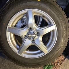 スタッドレスタイヤ　ホイール4本セットの画像