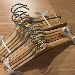 IKEAハンガー12個セットの画像