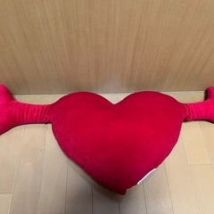 未使用　IKEA　 ハート　クッション　ぬいぐるみの画像