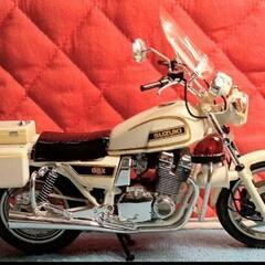 タミヤバイクプラモデル1/12完成品SUZUKIGSX750白バイ仕様