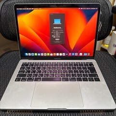 MACBOOK PRO 2017 メモリ16GB ストレージ256GB グラフィックス搭載モデルの画像
