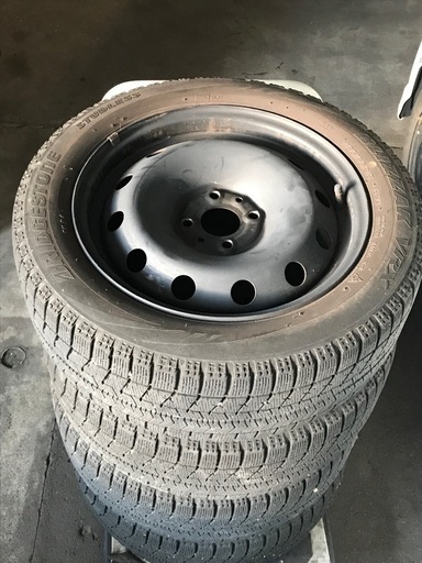 フィアット500ブリザックVRX  スタッドレスタイヤ 185/55R15
