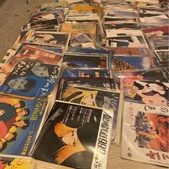 大量のレコード　EP盤　引き取って下さいの画像