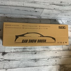 新品⭐️スノーブラシ 拡張可能 アイススクレーパー 伸縮式フォームグリップ 家用 雪かきの画像
