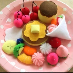 フェルト手作り　おままごとグッズの画像