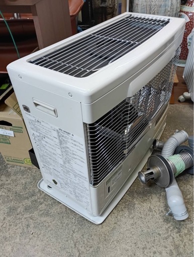 分解掃除済み　アース万代店　sunpot サンポット 密閉式石油ストーブ 石油床暖房機 型式　 UFH-649UKF