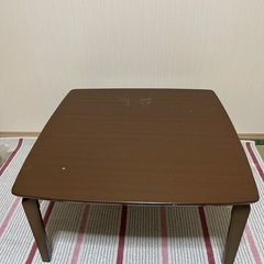 コンパクトテーブル